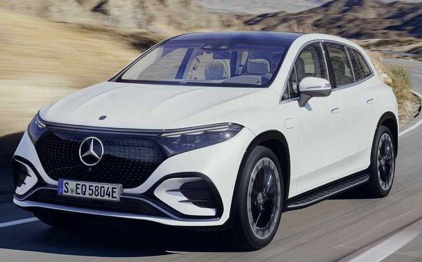 Mercedes EQS SUV