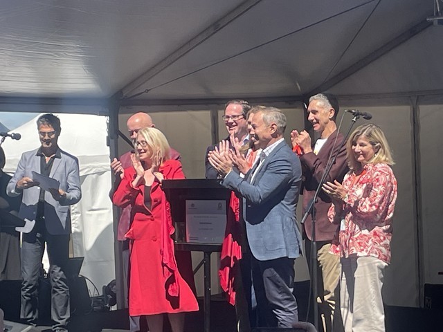 State and federal MPs open the new Byford Station
